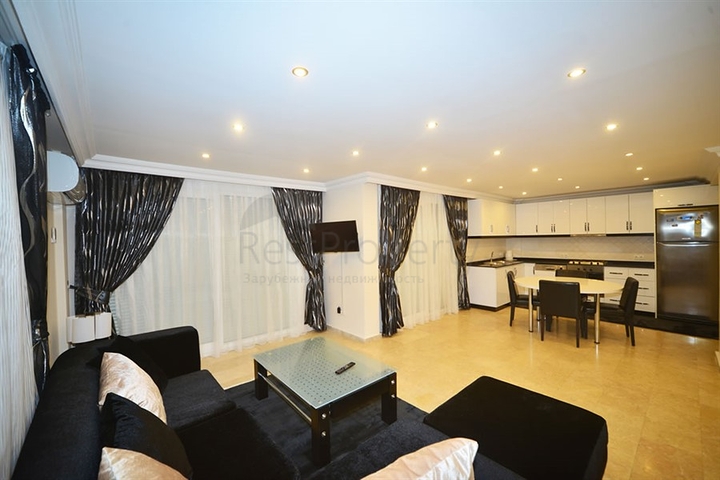 فيلا واسعة - مع مسبح خاص - في كارجي جاك / الانيا 