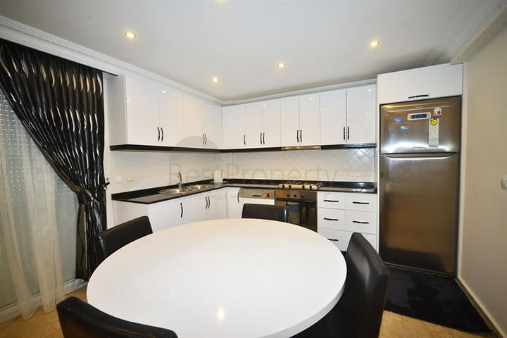 فيلا واسعة - مع مسبح خاص - في كارجي جاك / الانيا 