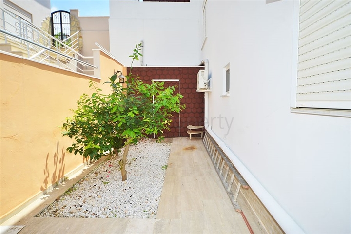 فيلا واسعة - مع مسبح خاص - في كارجي جاك / الانيا 