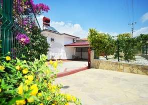 فيلا واسعة - مع مسبح خاص - في كارجي جاك / الانيا 