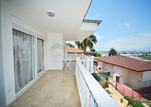 فيلا واسعة - مع مسبح خاص - في كارجي جاك / الانيا 