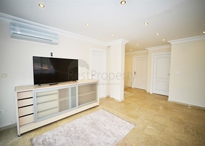 فيلا واسعة - مع مسبح خاص - في كارجي جاك / الانيا 