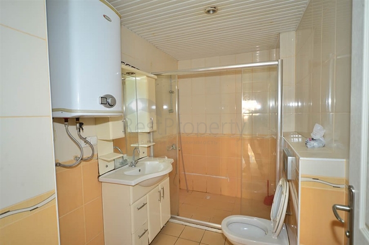 قريبة من البحر والخدمات - شقة 2 غرفة وصالة - في مهموتلار / الانيا 