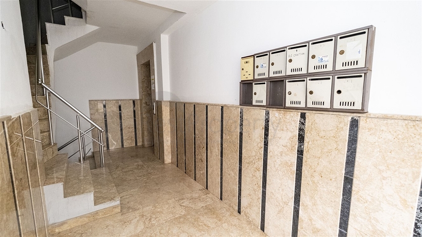 شقة 2 + 1 في وسط أنطاليا بسعر مناسب