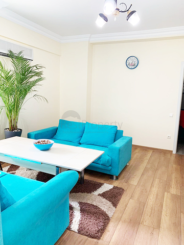 شقة 2 + 1 مع أثاث في غورسو كونيالتي أنطاليا