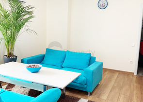 شقة 2 + 1 مع أثاث في غورسو كونيالتي أنطاليا