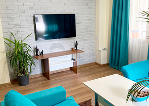 شقة 2 + 1 مع أثاث في غورسو كونيالتي أنطاليا