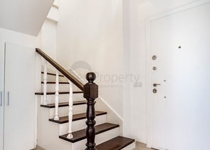 ضمن مجمع سكني على النهر - دوبلكس 3 غرف وصالة - في منطقة كاستل / الانيا 