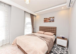 شقة غرفة وصالة - واسعة نسبيا - مفروشة وضمن مجمع حديث - في مهموتلار / الانيا 