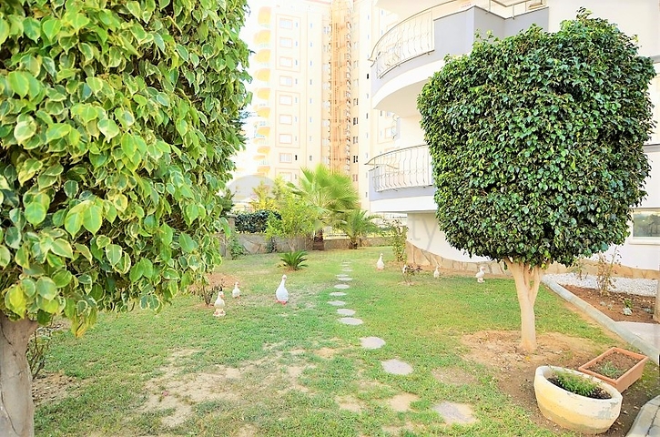 شقة 2 غرفة وصالة - مع الاثاث - في مهموتلار / الانيا 