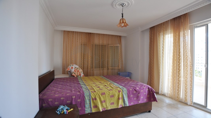 شقة 2 غرفة وصالة - مع الاثاث - في مهموتلار / الانيا 