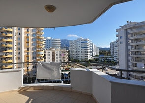 شقة 2 غرفة وصالة - مع الاثاث - في مهموتلار / الانيا 