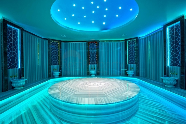 اطلالة بحرية - دوبلكس 3 غرفة وصالة - ضمن مجمع يضم كافة الخدمات - في كارجي جاك / الانيا 