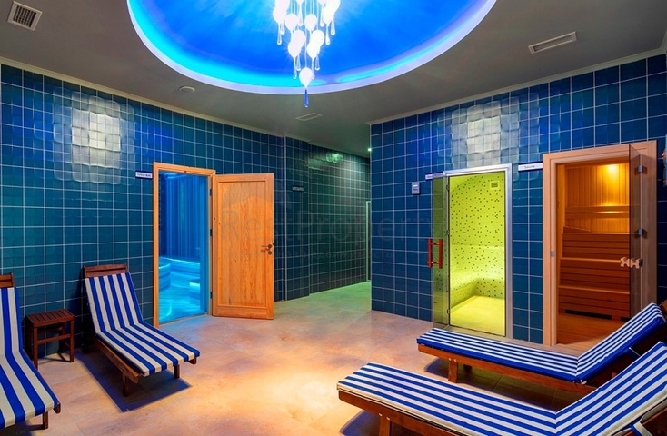 اطلالة بحرية - دوبلكس 3 غرفة وصالة - ضمن مجمع يضم كافة الخدمات - في كارجي جاك / الانيا 