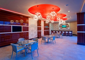 اطلالة بحرية - دوبلكس 3 غرفة وصالة - ضمن مجمع يضم كافة الخدمات - في كارجي جاك / الانيا 