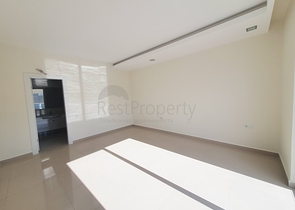 اطلالة بحرية - دوبلكس 3 غرفة وصالة - ضمن مجمع يضم كافة الخدمات - في كارجي جاك / الانيا 