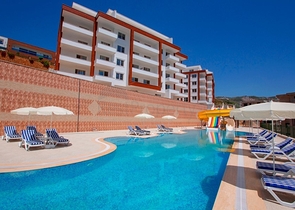 اطلالة بحرية - دوبلكس 3 غرفة وصالة - ضمن مجمع يضم كافة الخدمات - في كارجي جاك / الانيا 