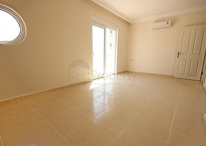 اطلالة بحر - دوبلكس 4 غرف وصالة - في مهموتلار / الانيا 