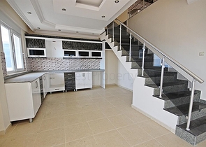 اطلالة بحر - دوبلكس 4 غرف وصالة - في مهموتلار / الانيا 