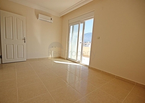 اطلالة بحر - دوبلكس 4 غرف وصالة - في مهموتلار / الانيا 