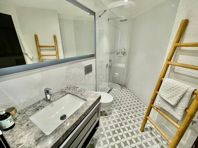 شقق باطلالة بحرية ساحرة - ضمن مجمع فاخر - في بودروم 