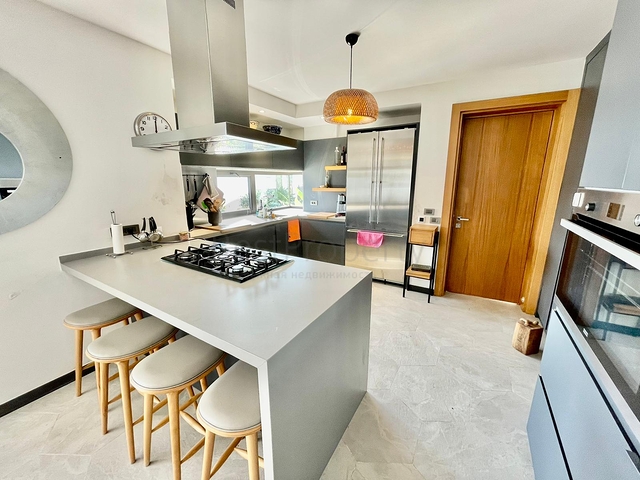 شقق باطلالة بحرية ساحرة - ضمن مجمع فاخر - في بودروم 