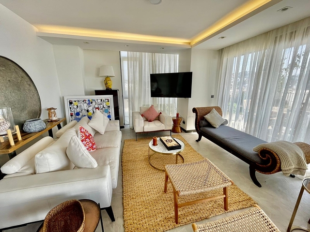 شقق باطلالة بحرية ساحرة - ضمن مجمع فاخر - في بودروم 