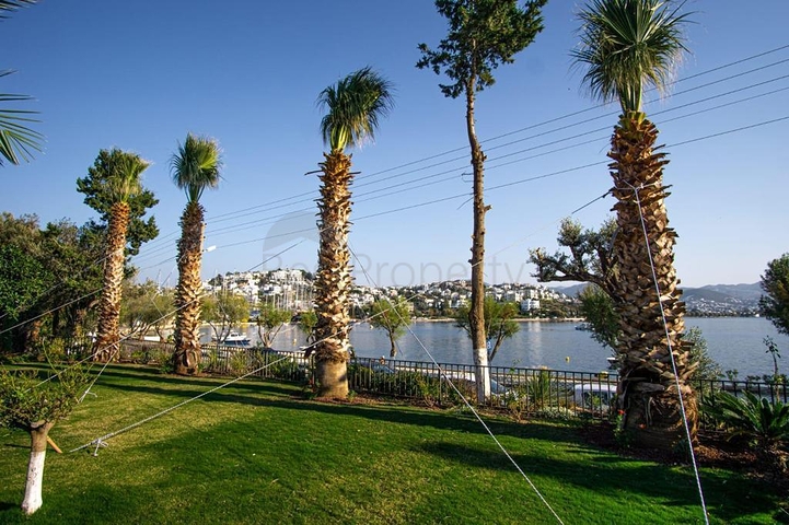 شقق باطلالة بحرية ساحرة - ضمن مجمع فاخر - في بودروم 