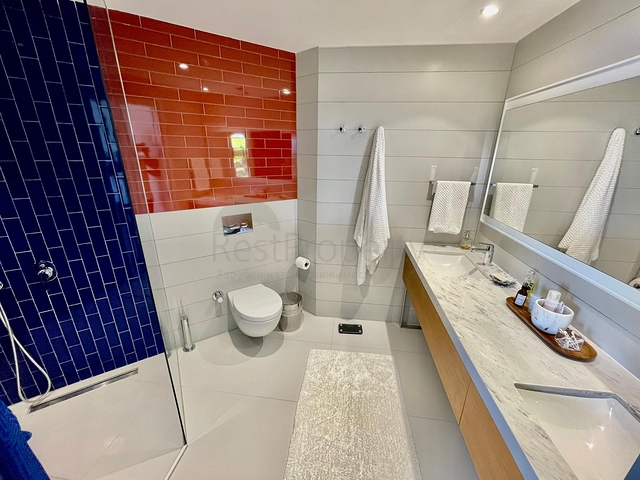 شقق باطلالة بحرية ساحرة - ضمن مجمع فاخر - في بودروم 