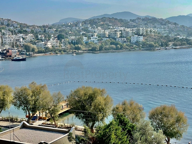 شقق باطلالة بحرية ساحرة - ضمن مجمع فاخر - في بودروم 