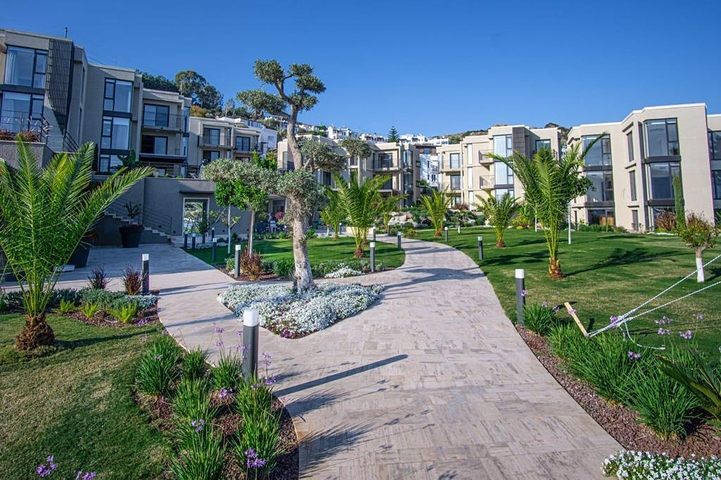 شقق باطلالة بحرية ساحرة - ضمن مجمع فاخر - في بودروم 