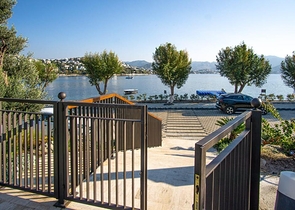 شقق باطلالة بحرية ساحرة - ضمن مجمع فاخر - في بودروم 