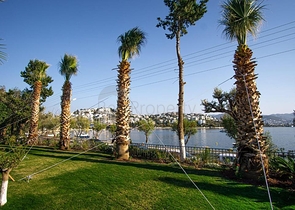 شقق باطلالة بحرية ساحرة - ضمن مجمع فاخر - في بودروم 