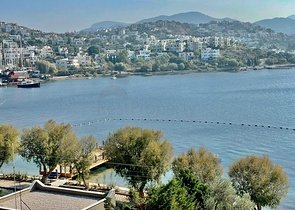 شقق باطلالة بحرية ساحرة - ضمن مجمع فاخر - في بودروم 