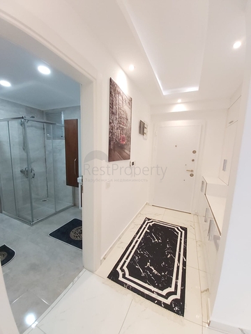 شقة غرفة وصالة -واسعة نسبيا / 83 م / - ضمن مجمع - في مهموتلار / الانيا 