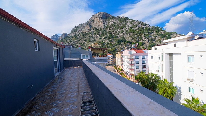 شقق فسيحة 2 + 1 و 4 + 1 في هورما كونيالتي