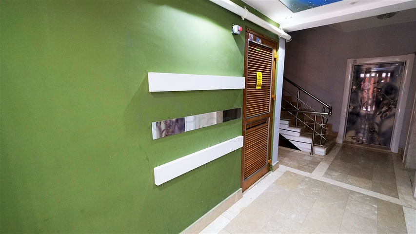 شقق فسيحة 2 + 1 و 4 + 1 في هورما كونيالتي