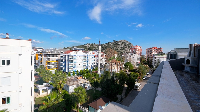 شقق فسيحة 2 + 1 و 4 + 1 في هورما كونيالتي