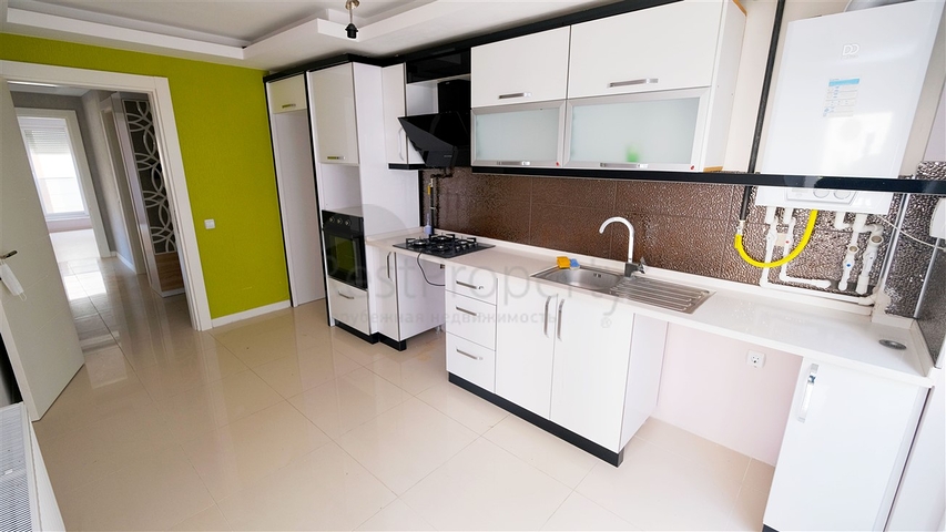 شقق فسيحة 2 + 1 و 4 + 1 في هورما كونيالتي