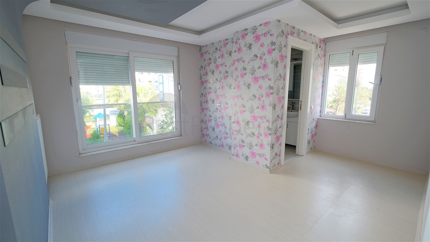 شقق فسيحة 2 + 1 و 4 + 1 في هورما كونيالتي