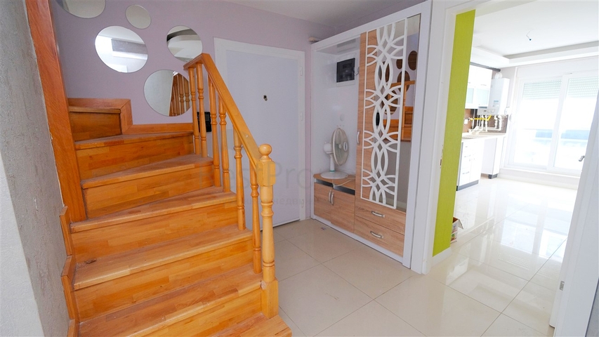 شقق فسيحة 2 + 1 و 4 + 1 في هورما كونيالتي