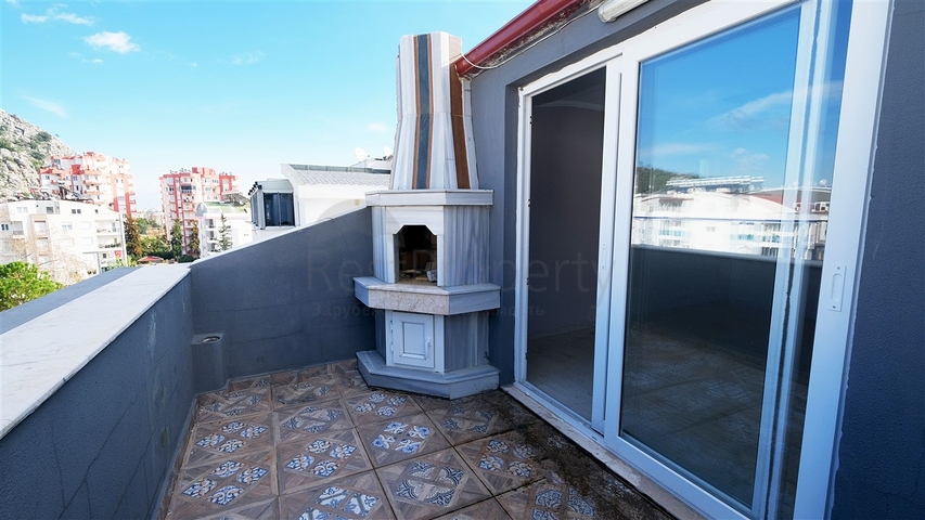 شقق فسيحة 2 + 1 و 4 + 1 في هورما كونيالتي