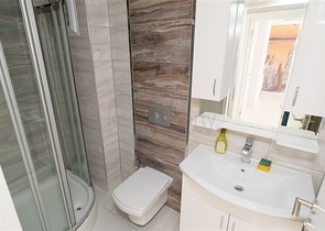 شقق فسيحة 2 + 1 و 4 + 1 في هورما كونيالتي