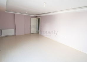 شقق فسيحة 2 + 1 و 4 + 1 في هورما كونيالتي