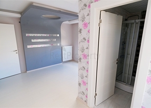 شقق فسيحة 2 + 1 و 4 + 1 في هورما كونيالتي