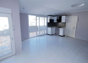 شقق فسيحة 2 + 1 و 4 + 1 في هورما كونيالتي