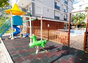 شقق فسيحة 2 + 1 و 4 + 1 في هورما كونيالتي