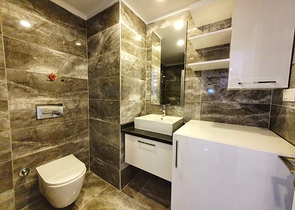 شقق مؤثثة - قريبة من البحر والاسواق - ضمن مجمع حديث - في مهموتلار / الانيا 