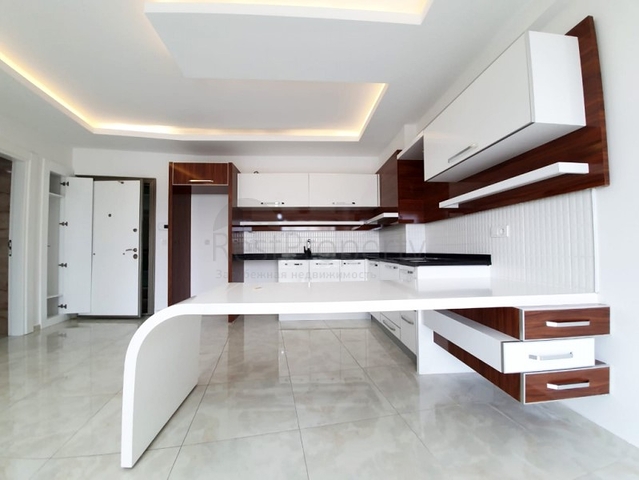 شقة ضمن مجمع فاخر - تصميم  1+1 - في مهموتلار / الانيا 