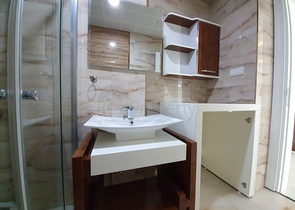 شقة ضمن مجمع فاخر - تصميم  1+1 - في مهموتلار / الانيا 